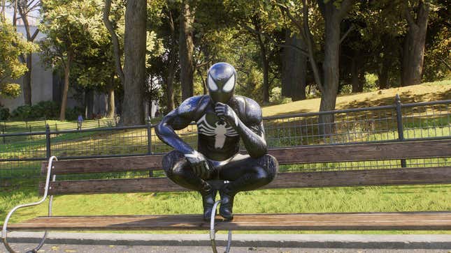 A Spider-Man 2 screenshot shows Peter Parker wearing his Black symbiote suit.